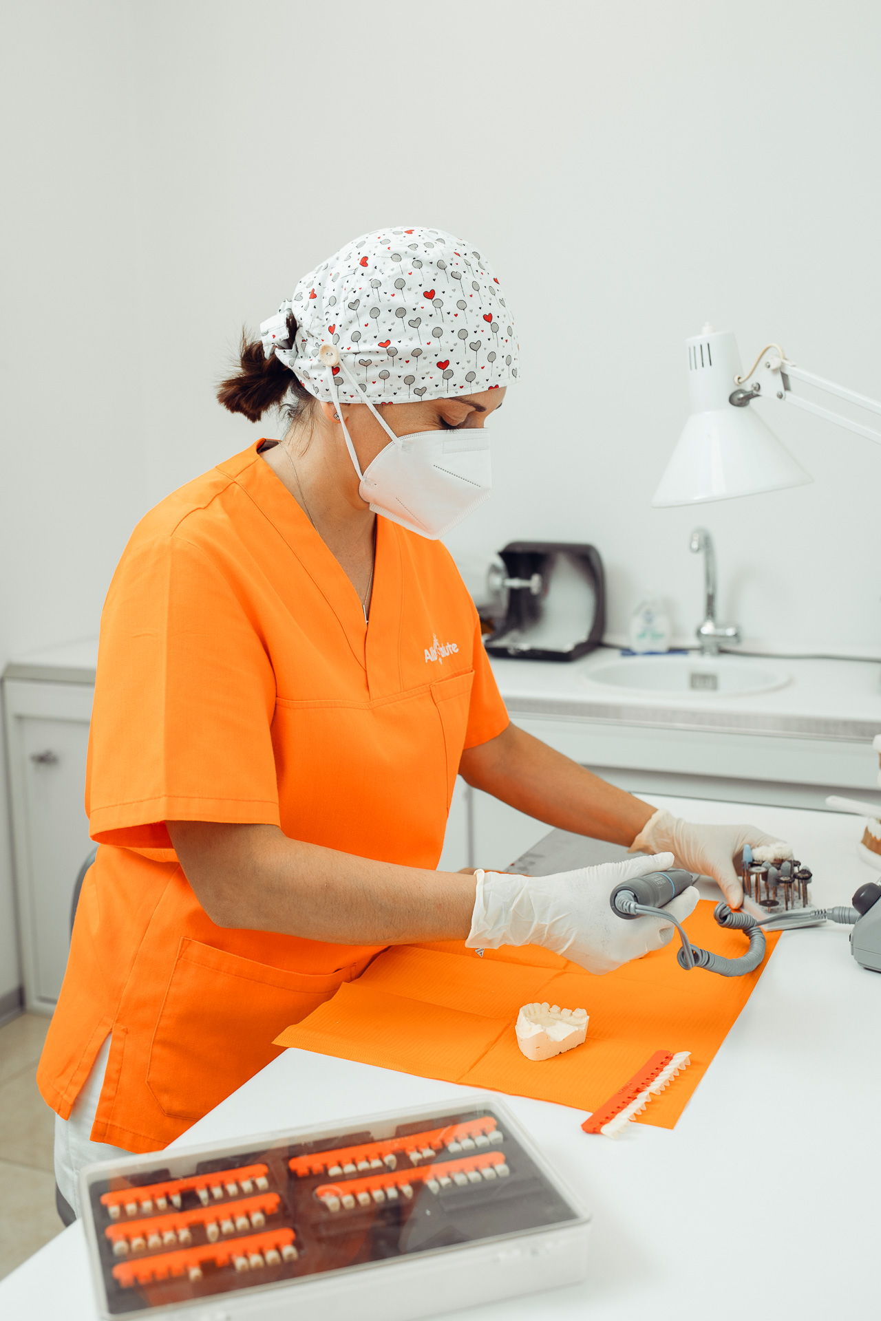 Laboratorio odontotecnico interno di AlbaSalute